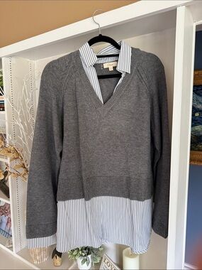 Elan Layered-Look Gray Pullover Sweater with Striped Shirt Hem